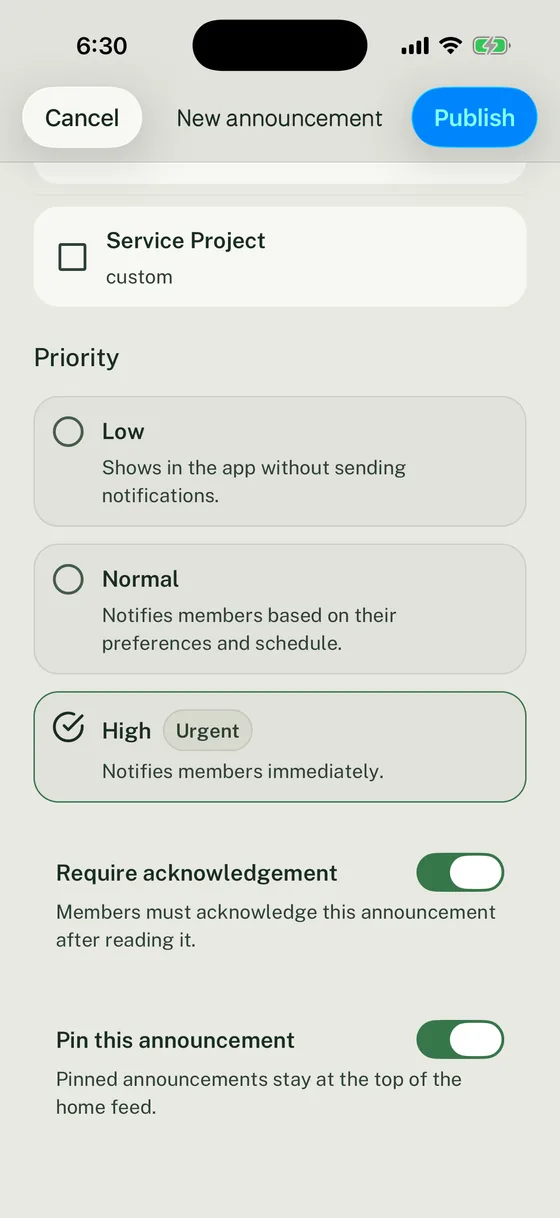 Woggle New announcement screen with High priority selected and acknowledgement and pinning turned on.
